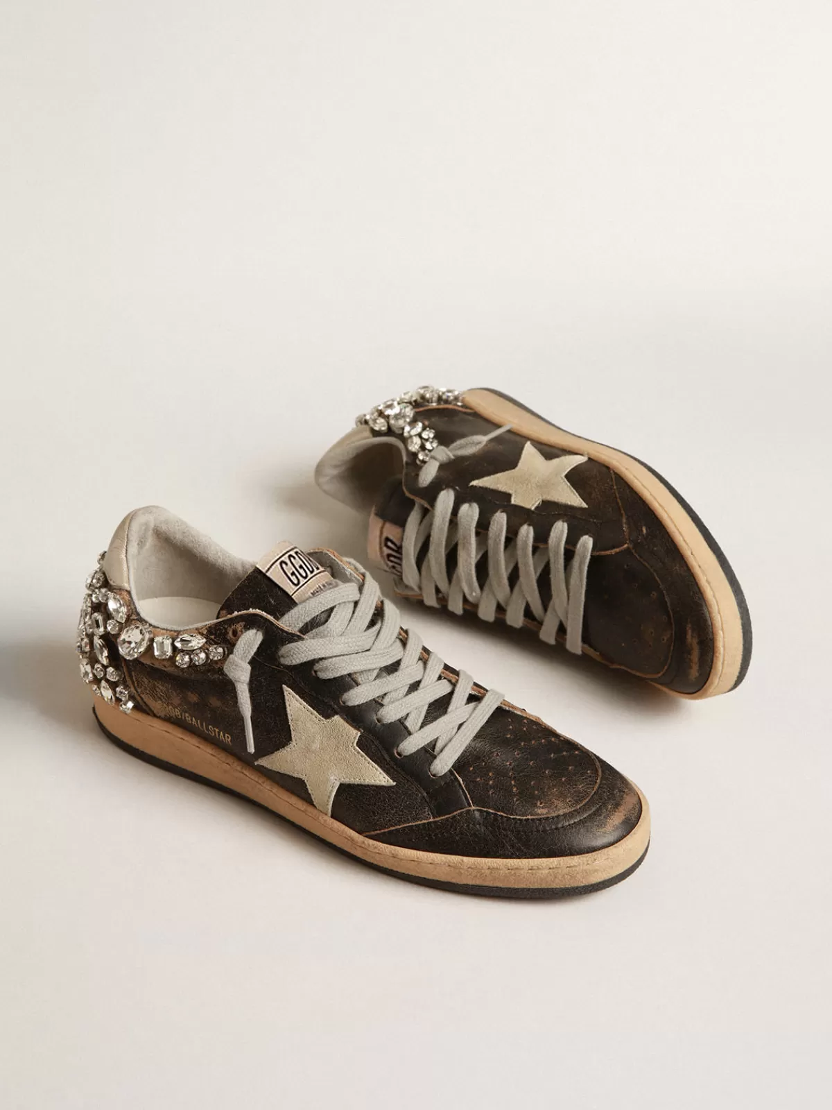 Best Golden Goose Ball Star in pelle nera con applicazione di cristalli