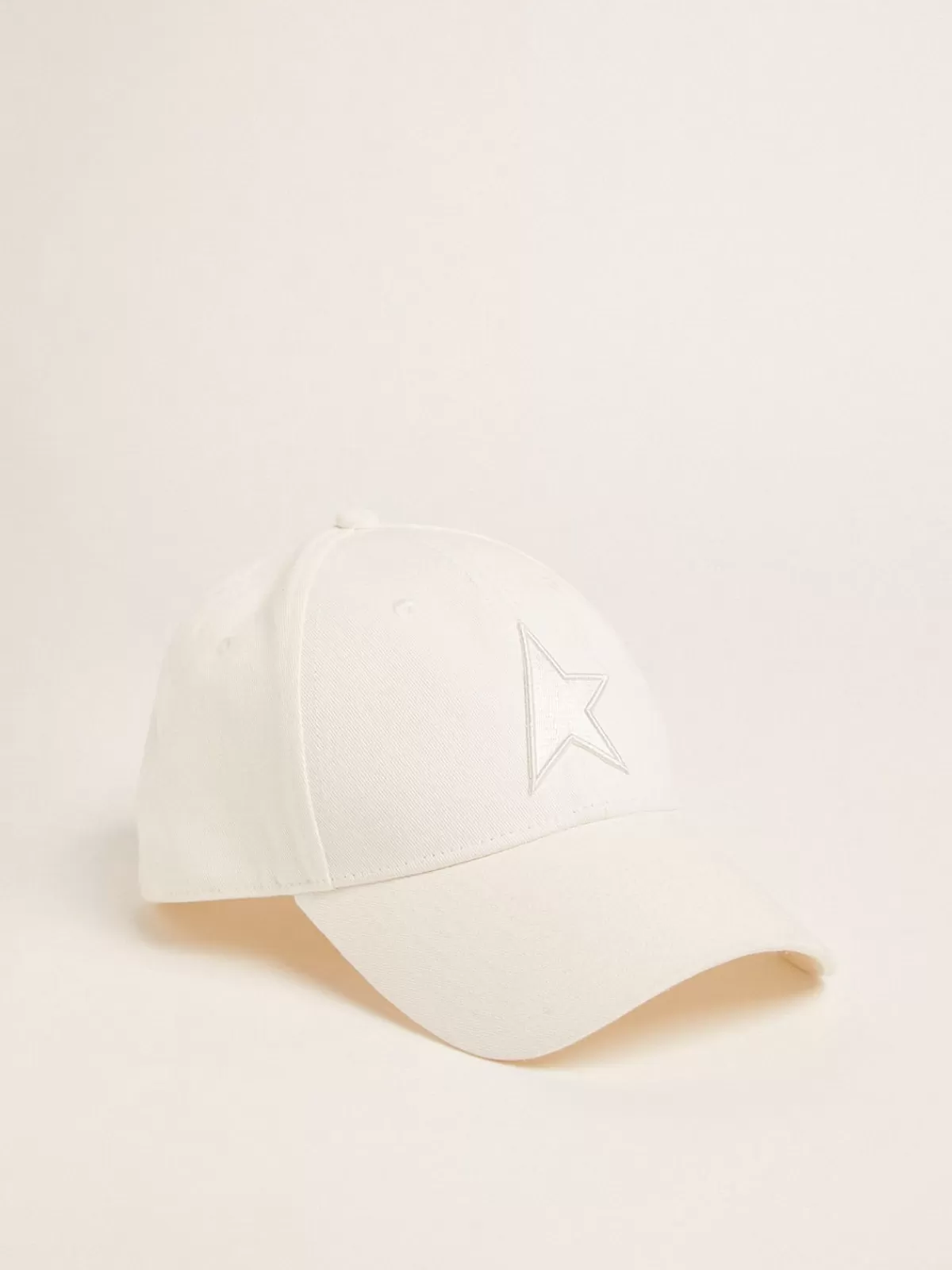 Shop Golden Goose Cappellino da baseball bianco con stella