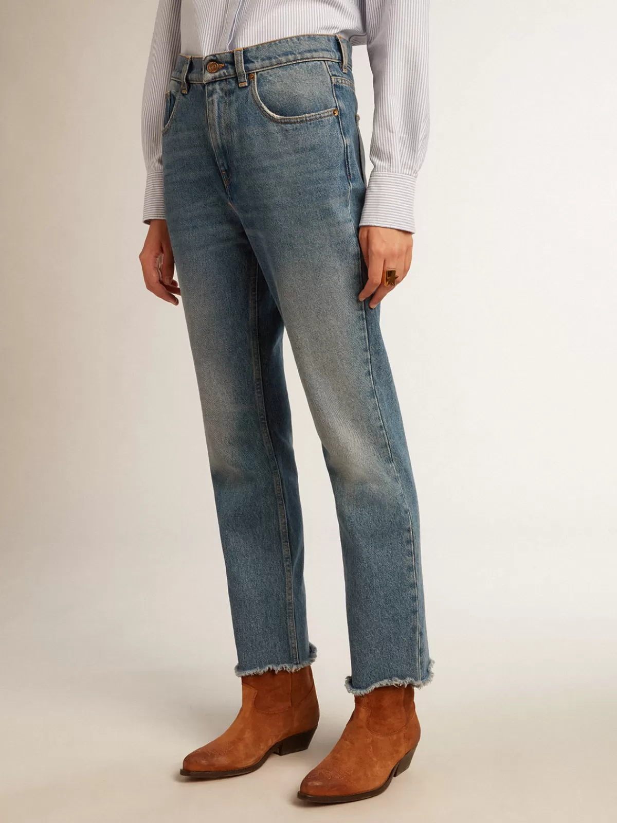 Online Golden Goose Jeans cropped flare da donna dal lavaggio medio