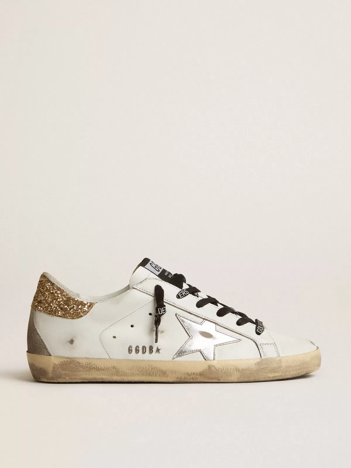 Discount Golden Goose Sneakers Super-Star Donna bianche in pelle con talloncino glitter