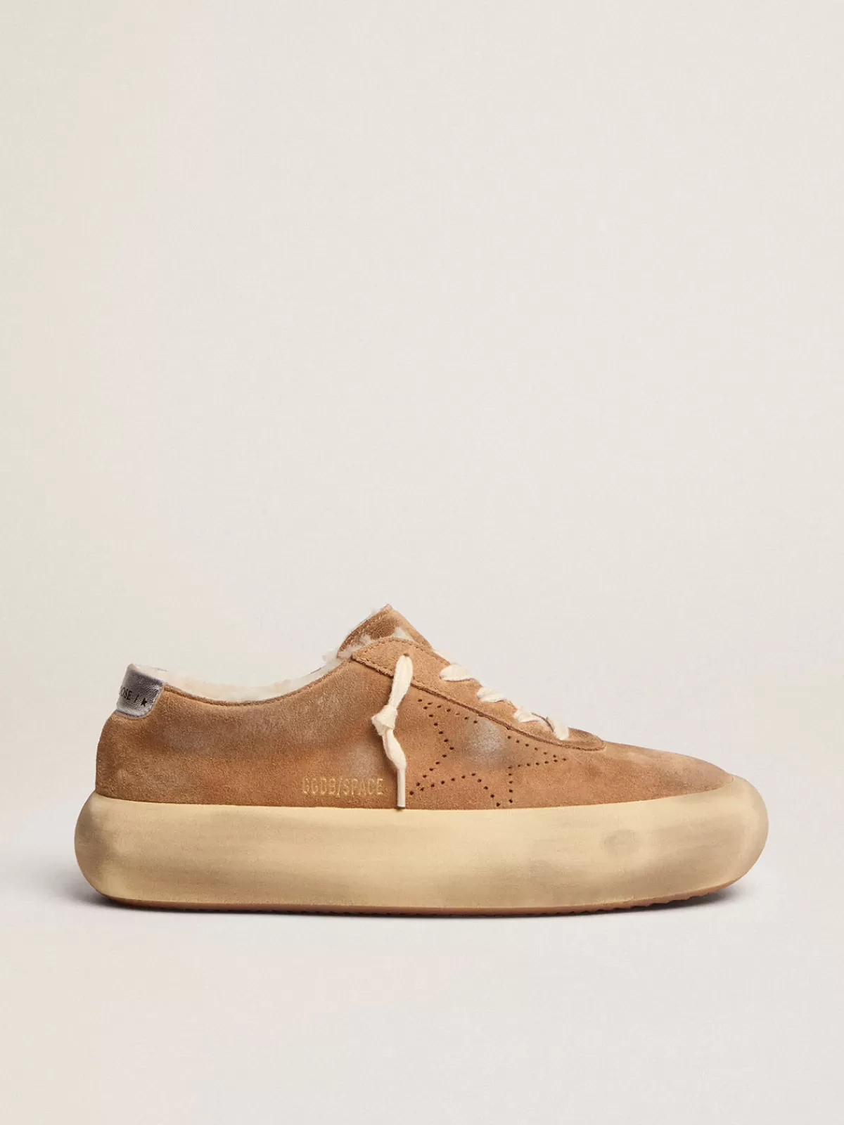 Hot Golden Goose Space-Star Uomo in suede tabacco e fodera in shearling