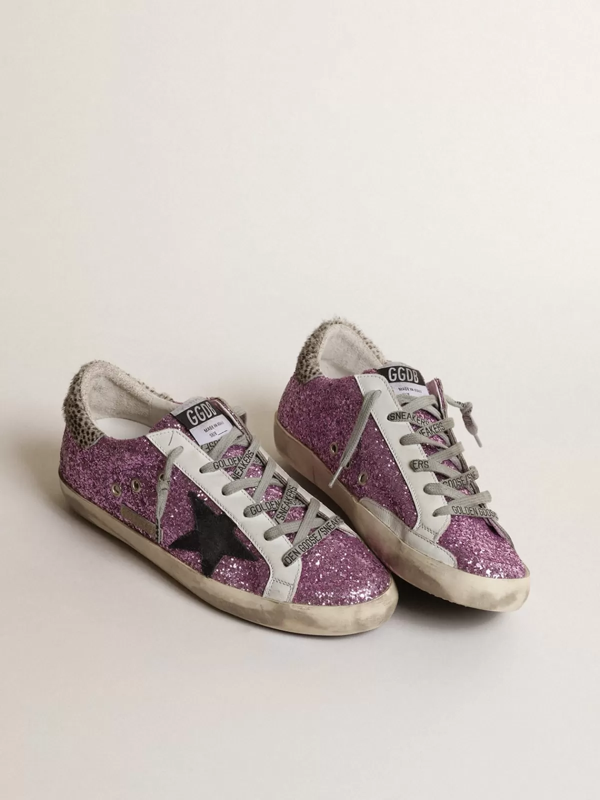 Best Golden Goose Super-Star in glitter lavanda con stella nera