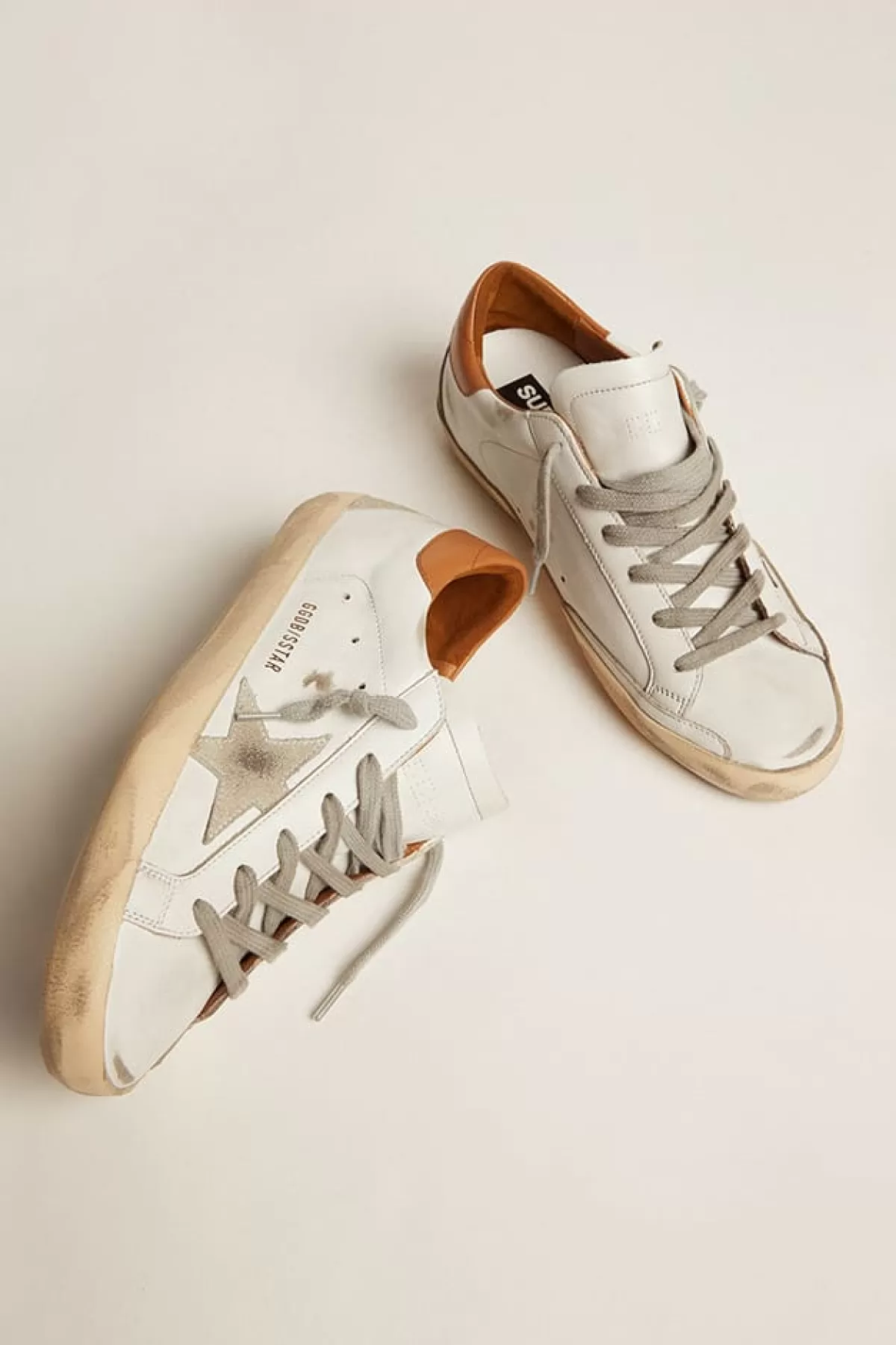 Fashion Golden Goose Super-Star Uomo con stella in suede e talloncino marrone