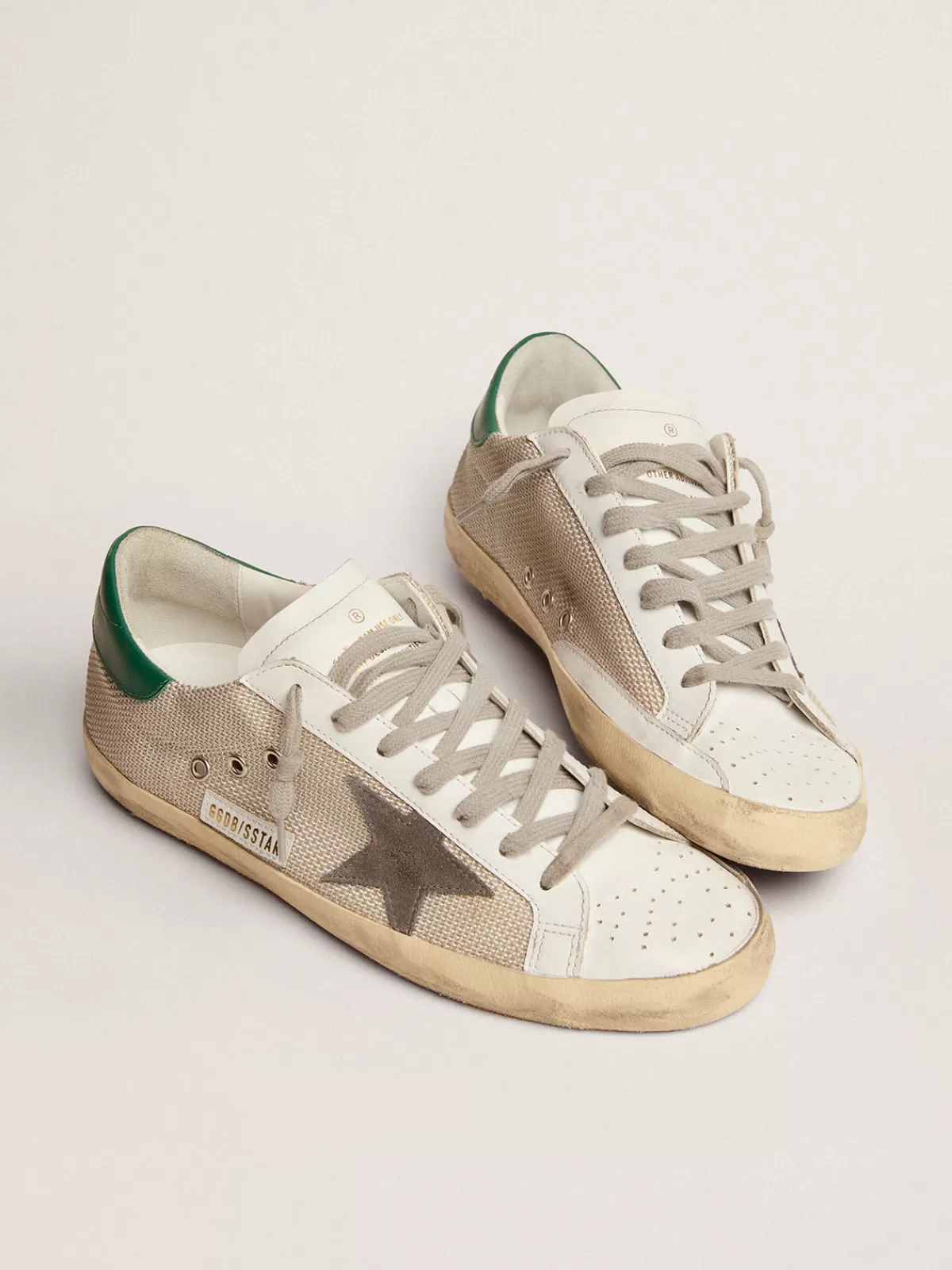 New Golden Goose Super-Star Uomo in rete argento chiaro con stella grigia