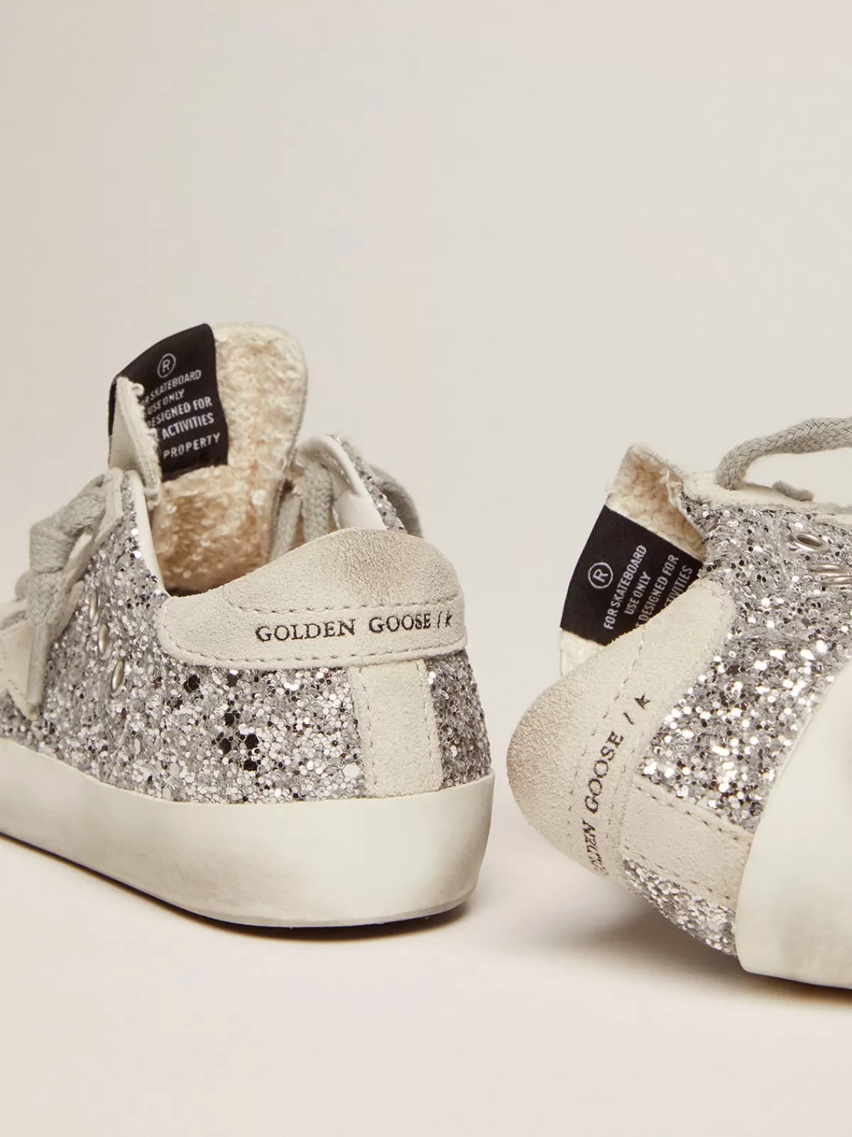 Best Sale Golden Goose Super-Star Young con glitter argento